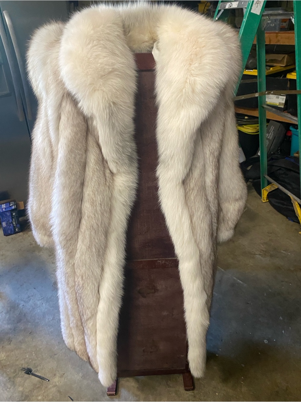 Women's real fox fur coat  with Plush Collar